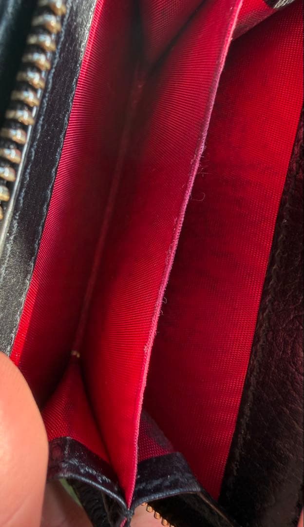 GUCCI グッチ ダブルG 二つ折り財布