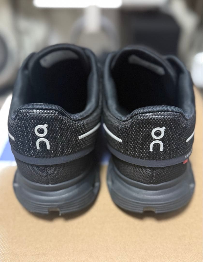 On ランニングシューズ ブラック