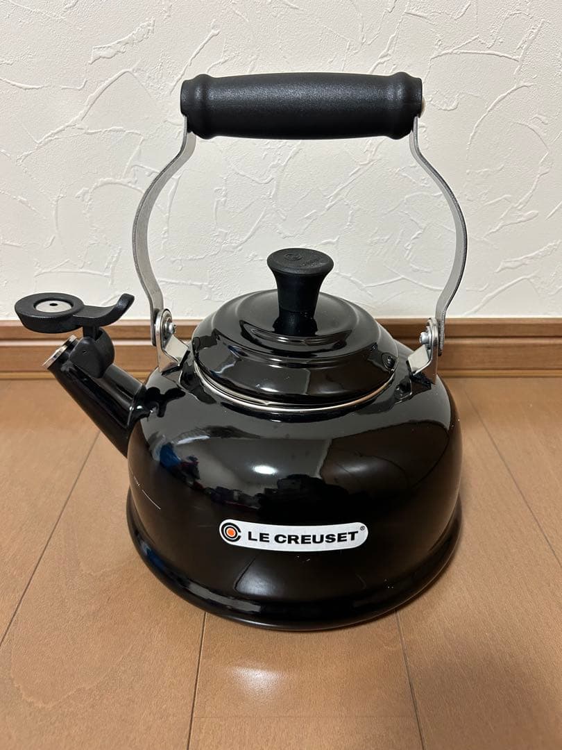 LE CREUSET 黒 ケトル 取扱説明書付き　ル・クルーゼ　ケトルクラシック