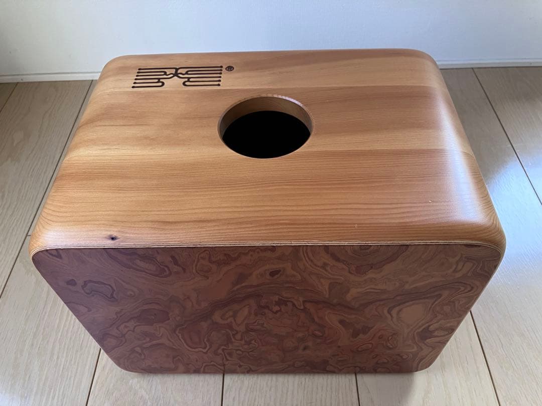 SchlagwerkシュラグヴェルクCajon Comparsa