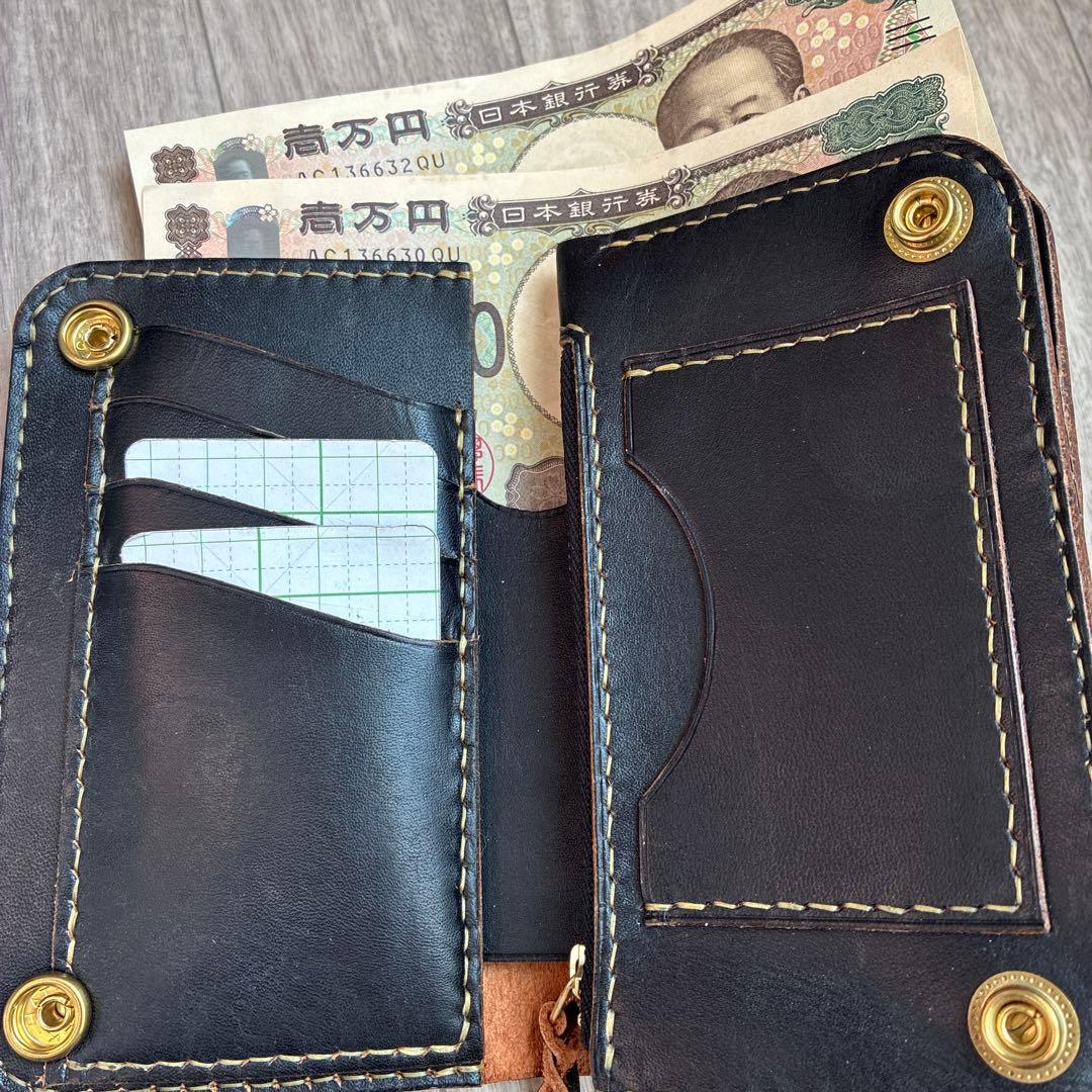 【茶芯ブラック】ミドルトラッカーウォレット　真鍮　お札を折らずに収納　タイプB