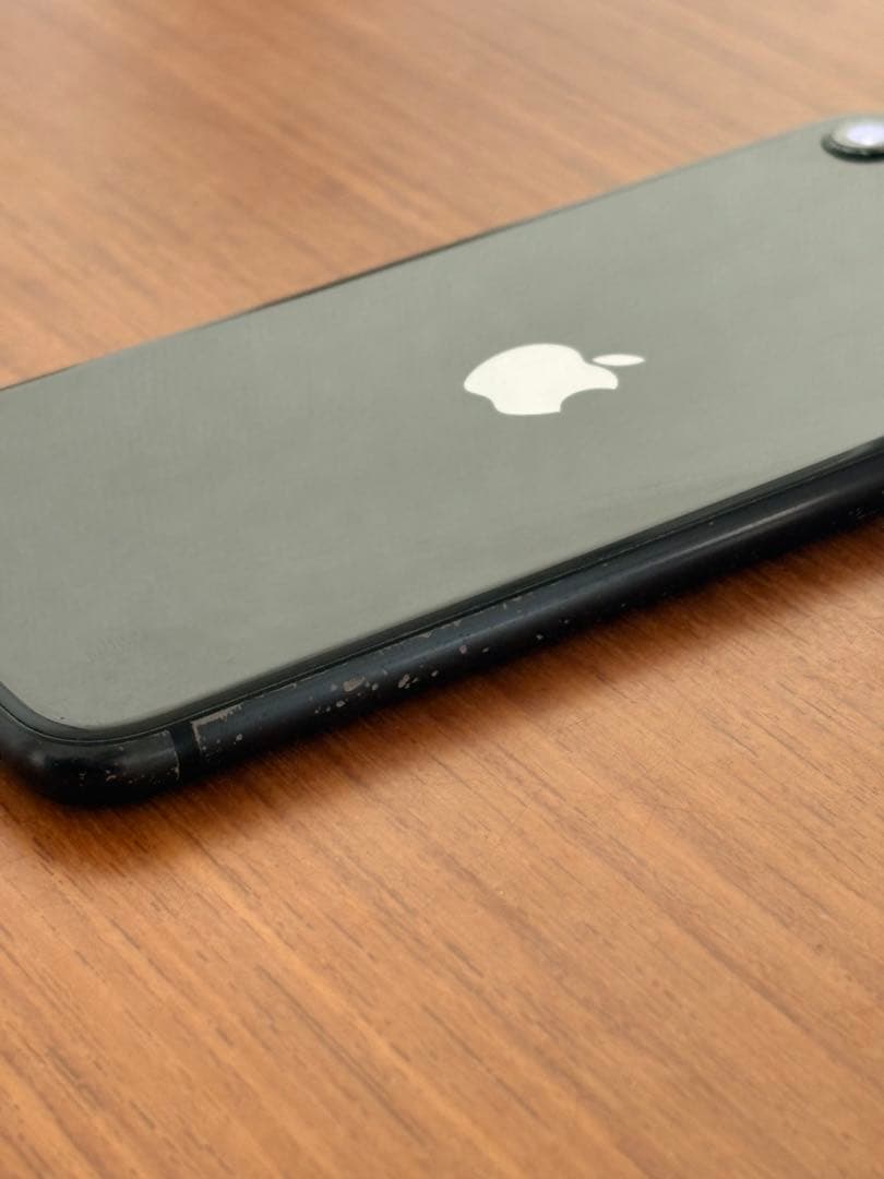 Apple iPhone SE 第二世代 MHGP3J/A 256GB