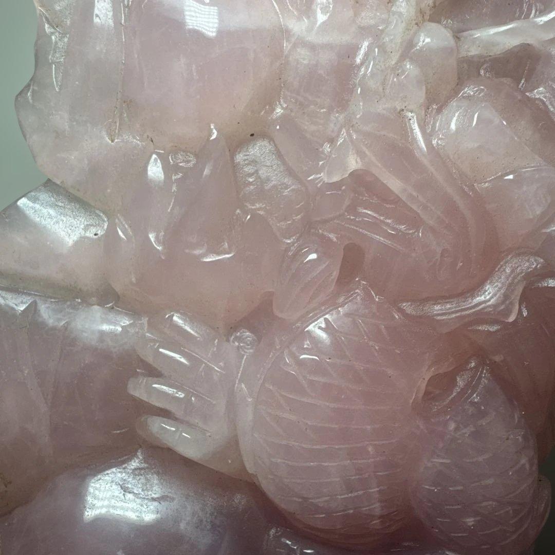 ローズクォーツ 龍彫刻 置物 天然石 一点物　おまけあり