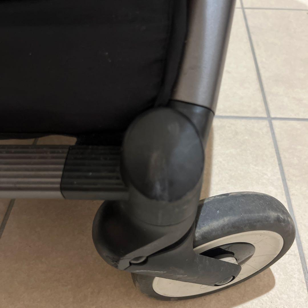 サイベックス　ベビーカー　オルフェオ（ベージュ）