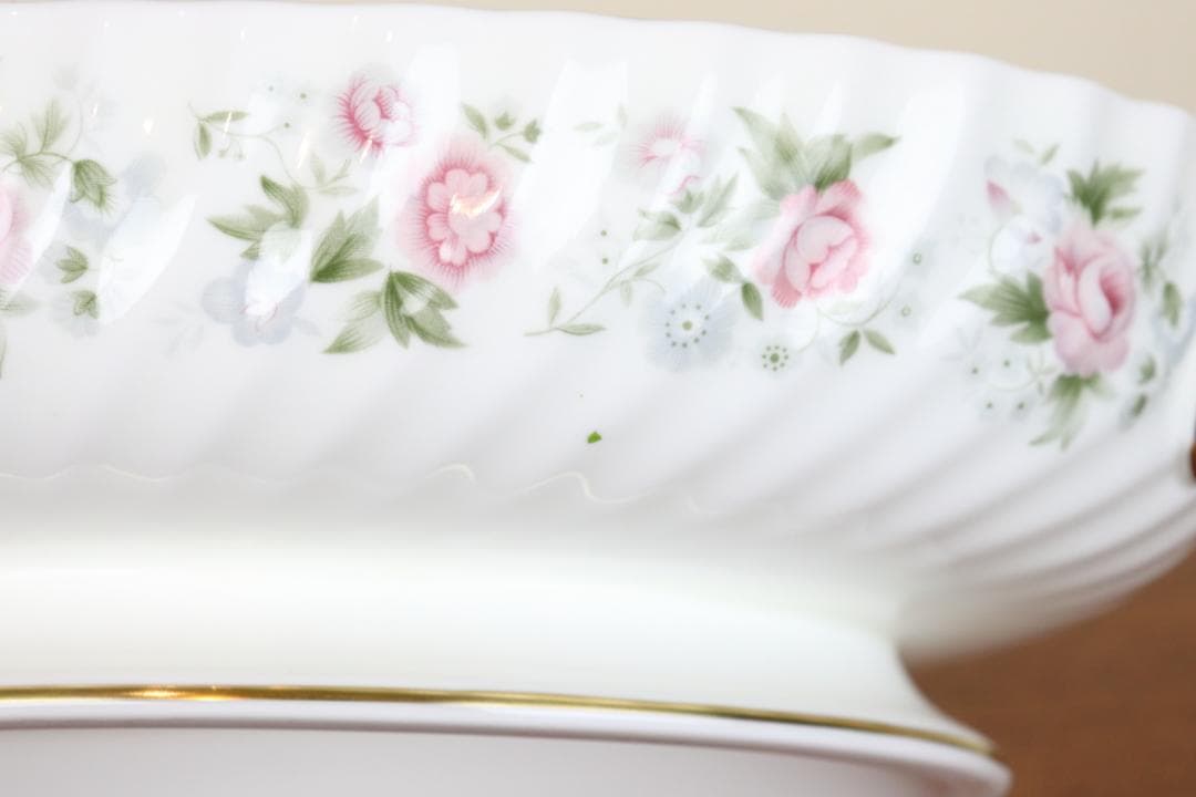 お値下げ♡ ミントン　スプリングブーケ　チュリーン　蓋付ボウル　ヴィンテージ