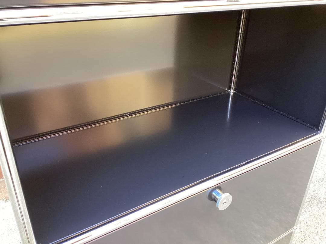 鍵付き　USMハラー キャビネット 1列5段　ブラック系　引き出し