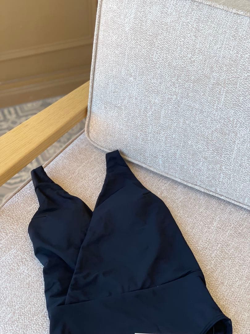 【新品未使用】SISANDI V OPENED midnight black 1