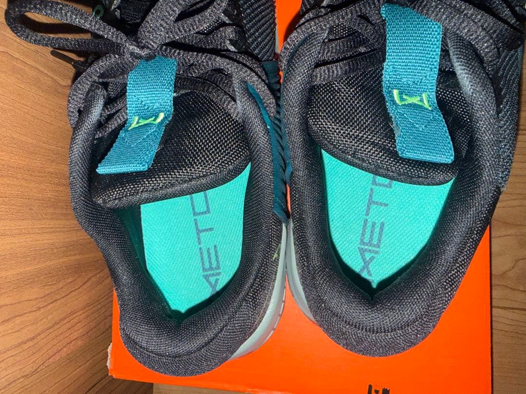 ナイキ　メトコン9