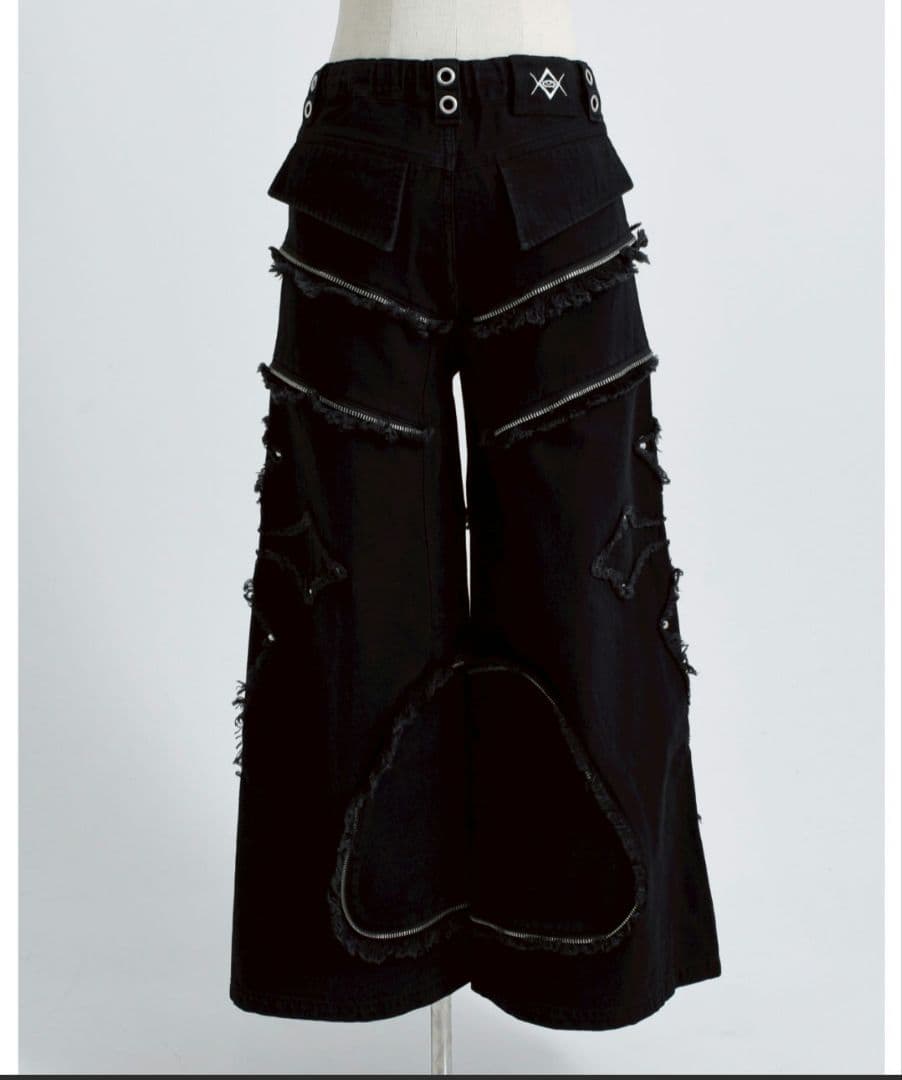 REFLEM/レフレム　クロスパッチZIP切替ワイドデニムカーゴパンツ　ブラック