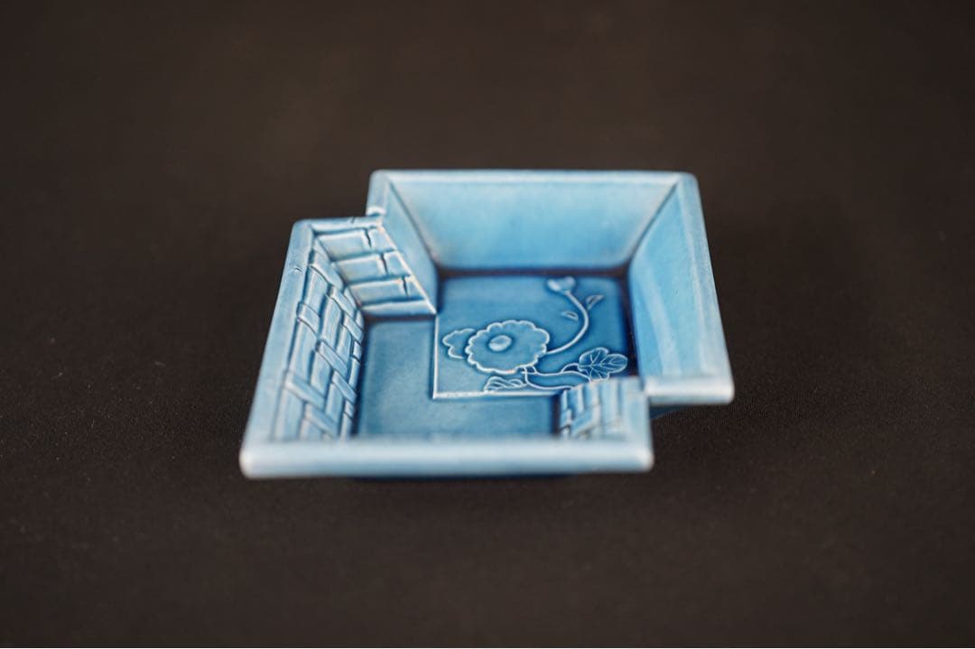 淡路珉平焼 青釉 花文 隅切角小皿 13客 / 角皿 向付 豆皿 懐石料理道具