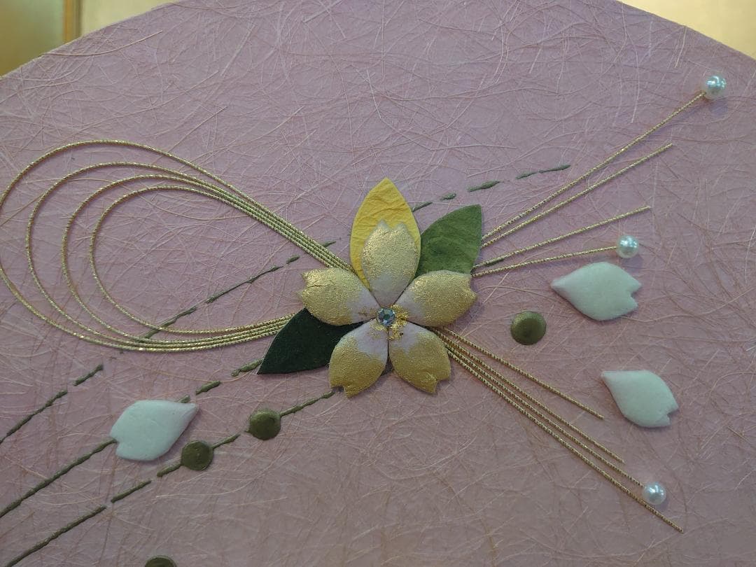 ●新品●　おひなさまセット　紬風衣装と和紙屏風