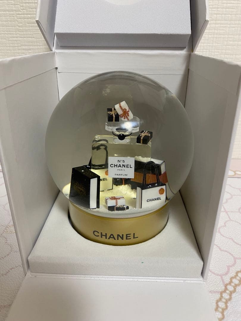 希少CHANEL 100周年　ノベルティ　スノードーム