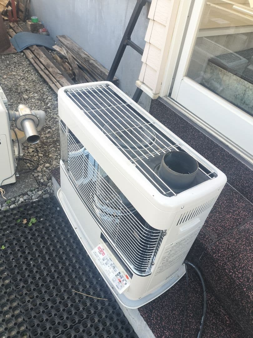 ホワイトストーブ クリスタルデジタルディスプレイ