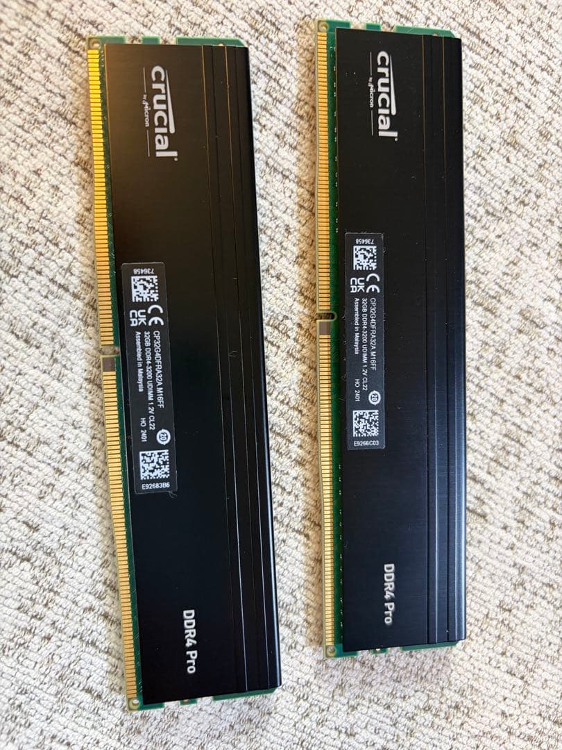 crucial DDR4 Pro 64GBメモリー
