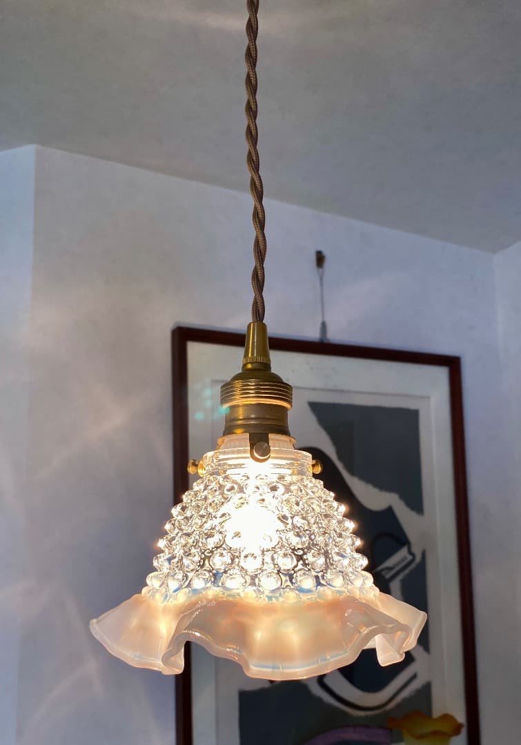 オールドフェントン　オパールセント　ホブネイル　　ガラスシェード