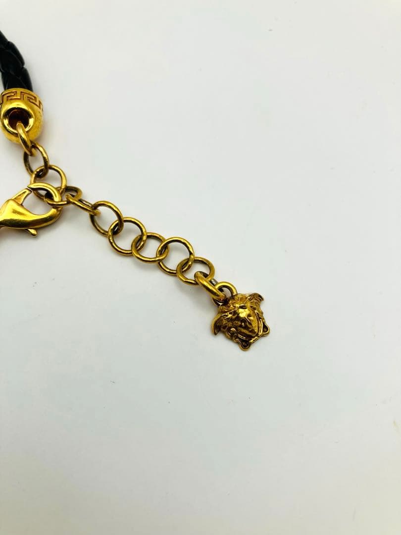 ヴェルサーチ　ブレスレット　ヒョウジン着用モデル　メデューサ　レザー