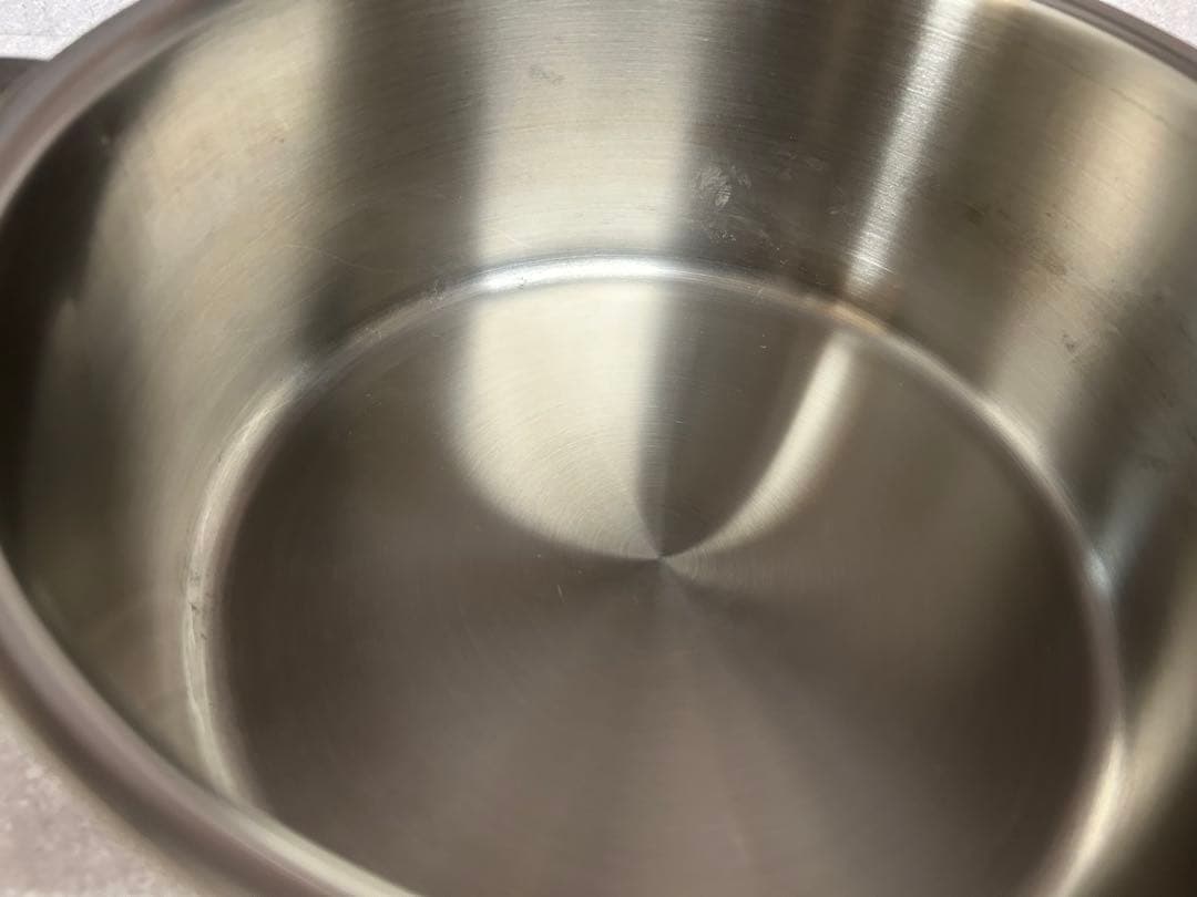 鍋　クリステル CRISTEL　両手深鍋 Lシリーズ 18cm 蓋付き