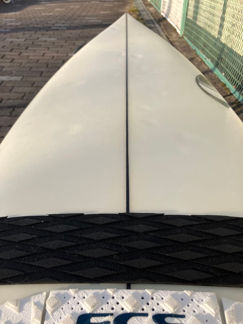 シャープアイ　ディスフェルノ　5'7\" 1/2 24.3ℓ