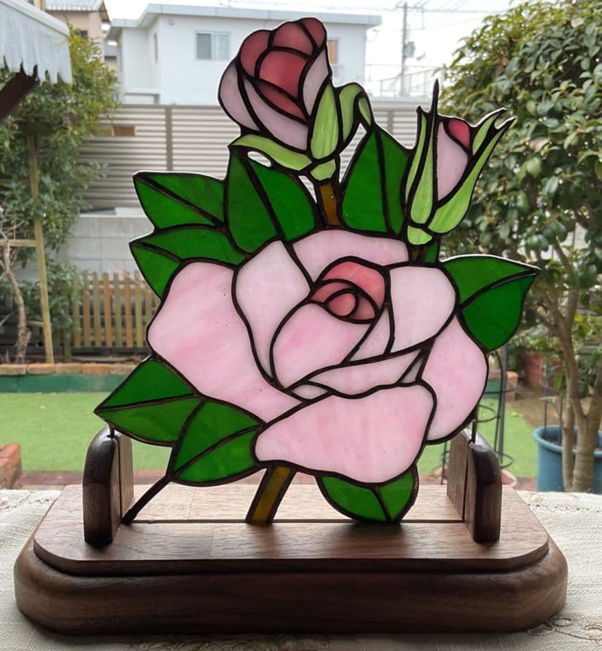 ステンドグラスパネル　バラ(ピンク)