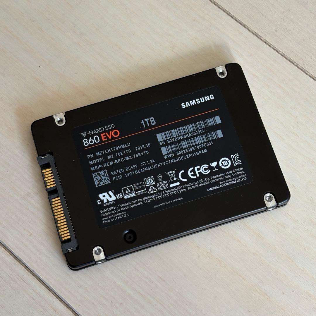Samsung 860 EVO 1TB 内蔵型SSD 健康:98%