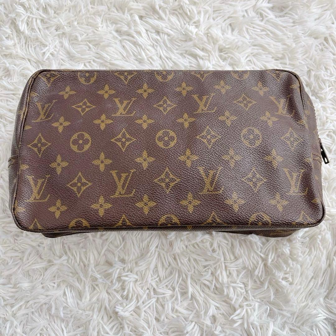LOUIS VUITTON ルイヴィトン トゥルース トワレットモノグラム　30