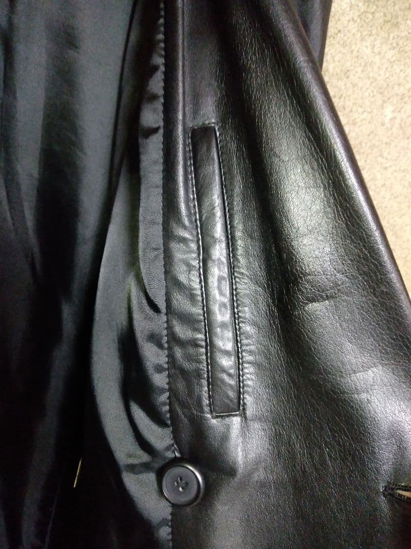 レザートレンチコート