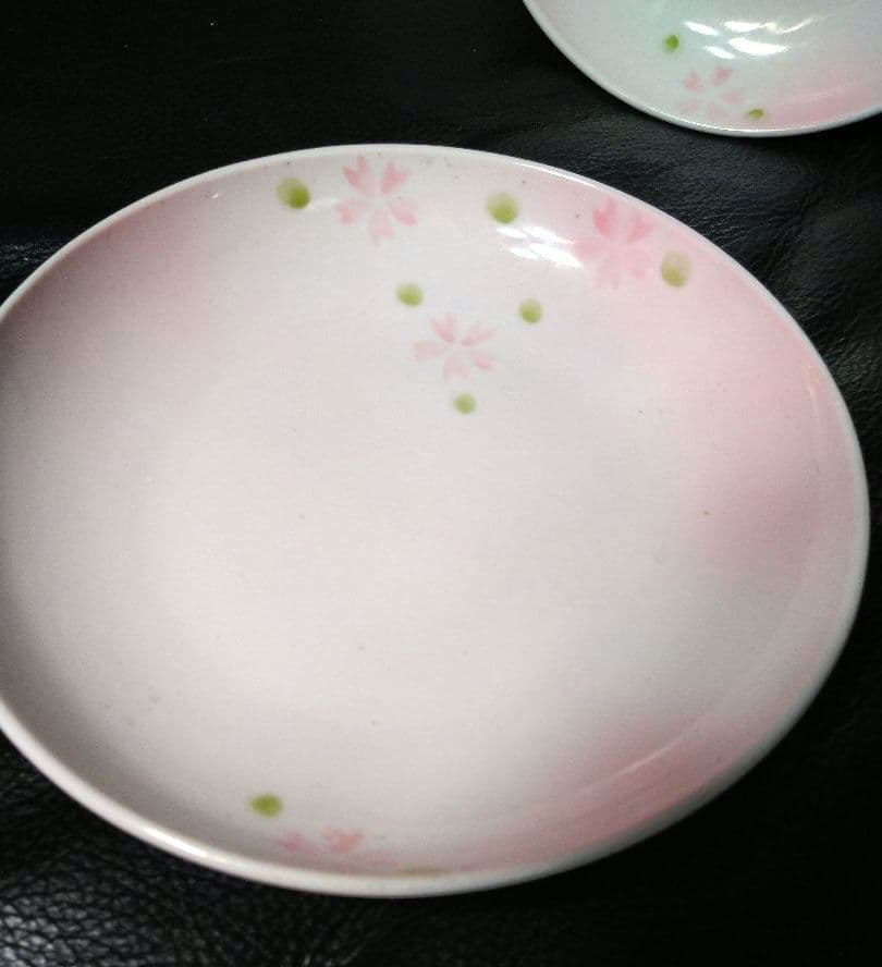 ♥ホームパーティーに豪華セット♥有田焼・一峰・三峰窯の桜絵柄⬛4種2組8皿