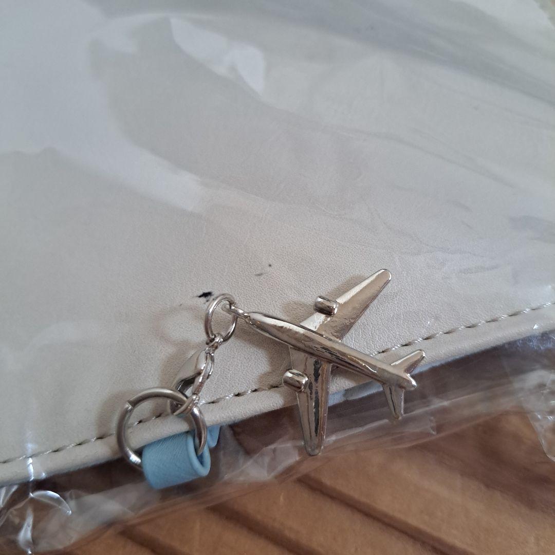 新品メルセデスベンツ黒ボストンバッグ&JAL アクセサリー入れ、遠赤足うらシート