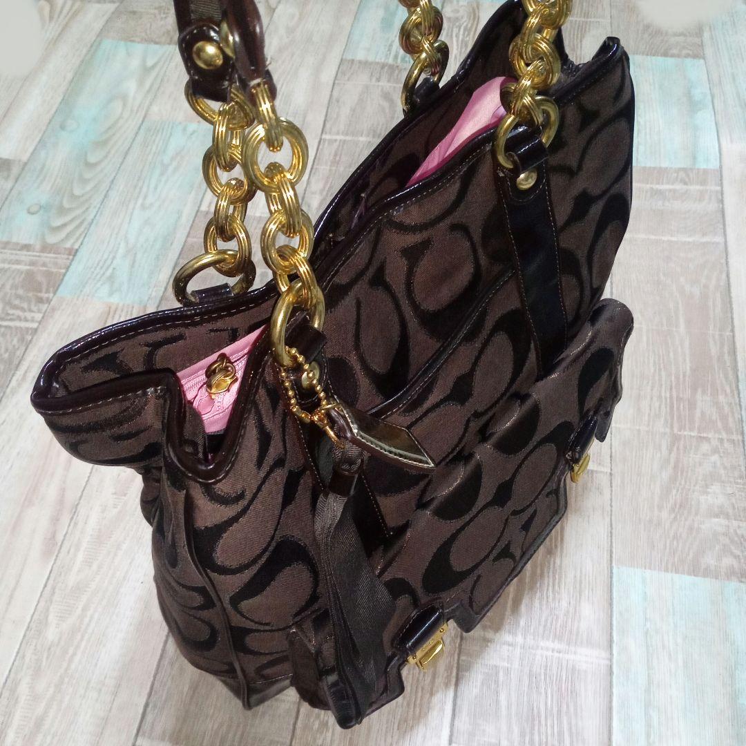COACH　トートバッグ　シグネチャー　コーチ　ハンドバッグ　チャーム　ブラウン