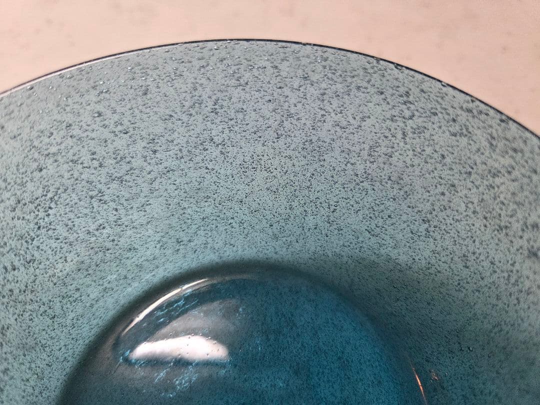 小谷真三/眞三 吹きガラス　ブルー 倉敷ガラス 気泡 直径13.5cm ボウル
