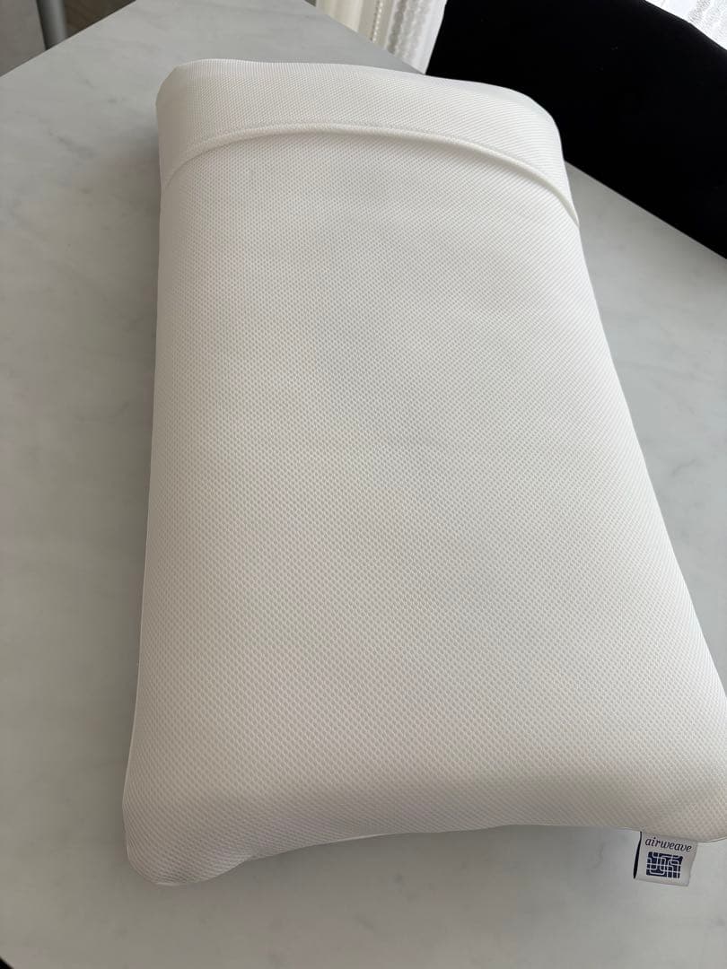 【超美品】エアウィーヴ ピロー S-LINE