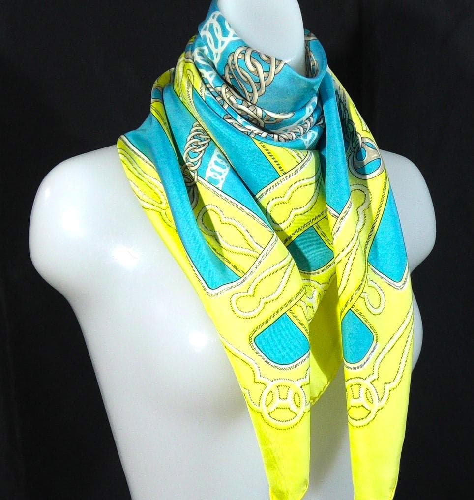 HERMES エルメス　大判スカーフ　カレ90　 D470