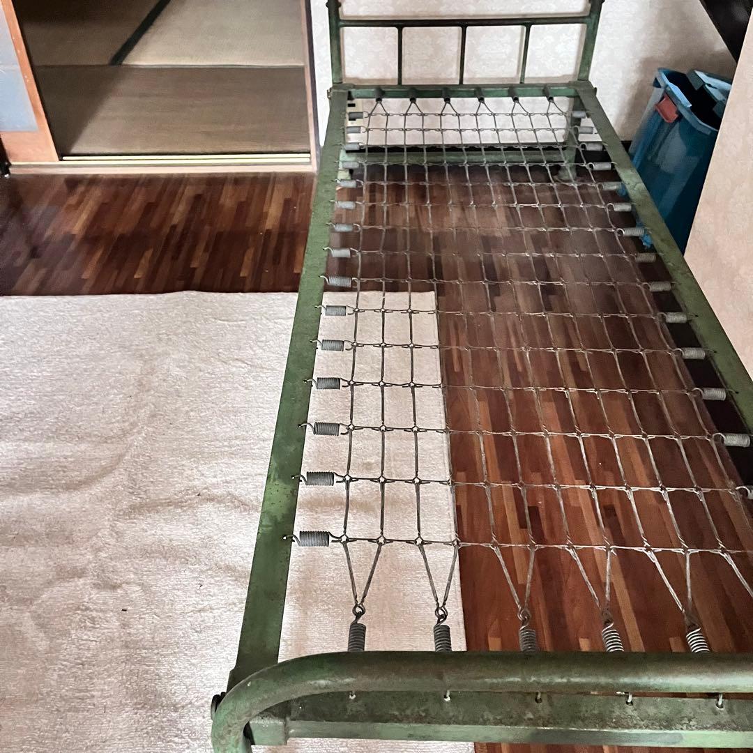 【希少】米駐在軍払い下げミリタリースプリングコイルベッド。【購入前コメント必須】