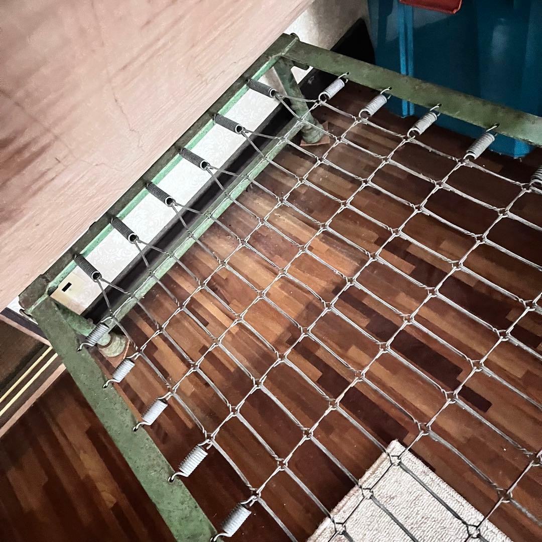 【希少】米駐在軍払い下げミリタリースプリングコイルベッド。【購入前コメント必須】