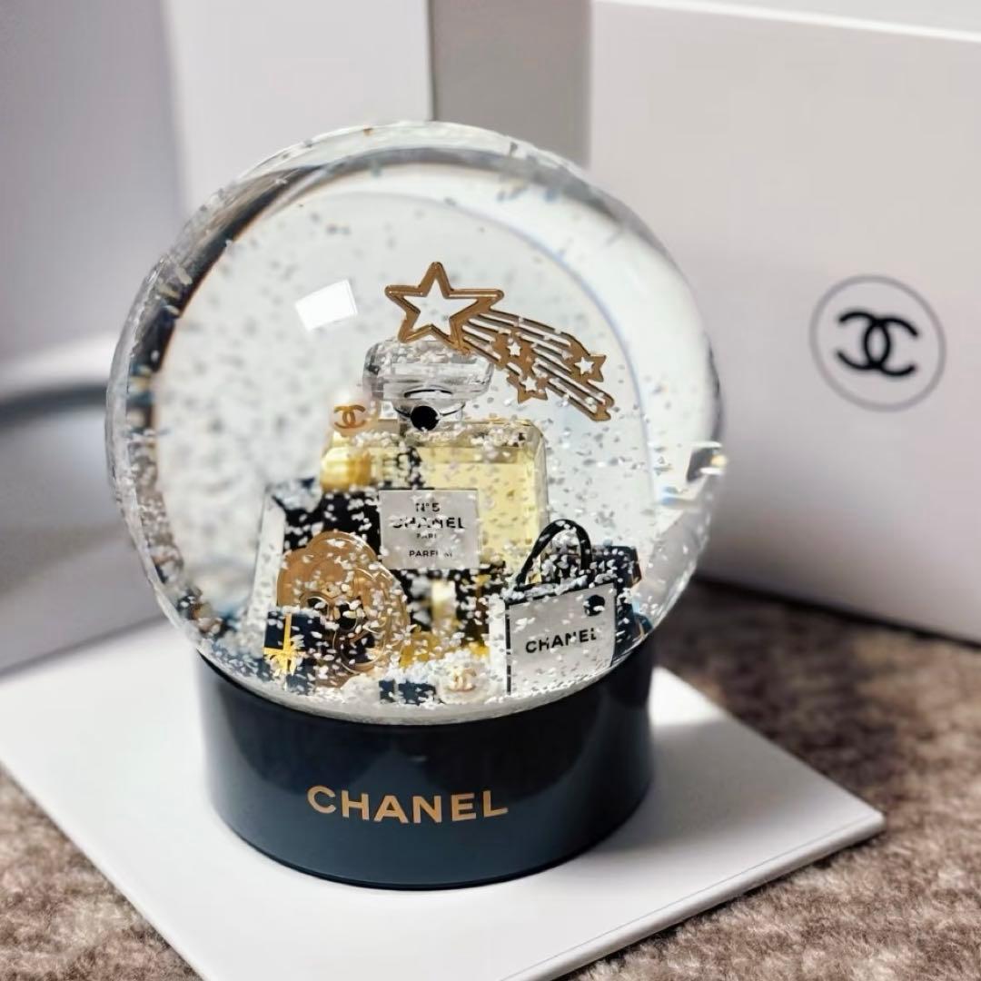 CHANEL 2025 ホリデー限定 スノードーム 新品 箱付き