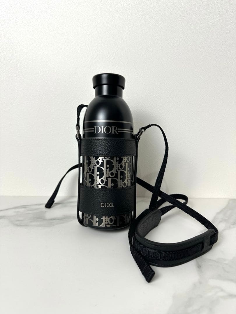 Dior Aqua ストラップボトル　タンブラー　ボトル　ブラック