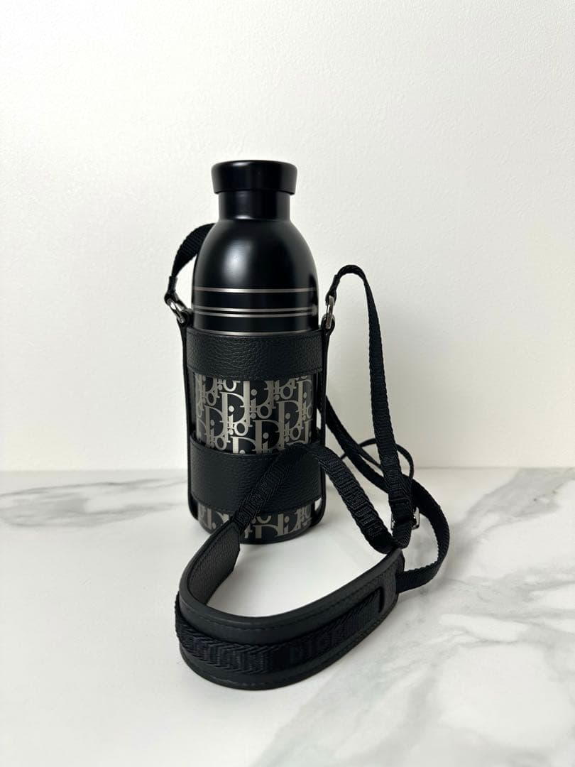 Dior Aqua ストラップボトル　タンブラー　ボトル　ブラック