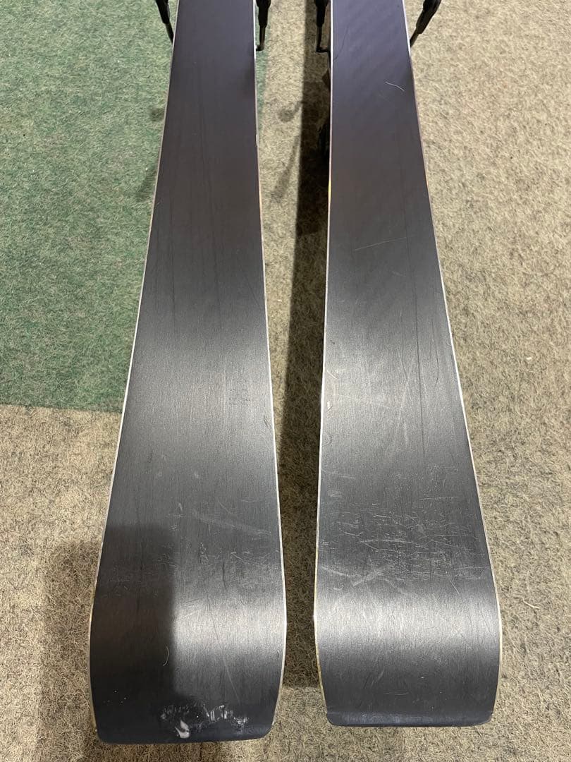 Hart 15.2 S スキー板 LOOKバインディング付き