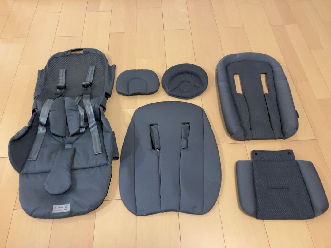 【洗濯済み】 サイベックス メリオカーボン 2022年 新生児用インレイ付き