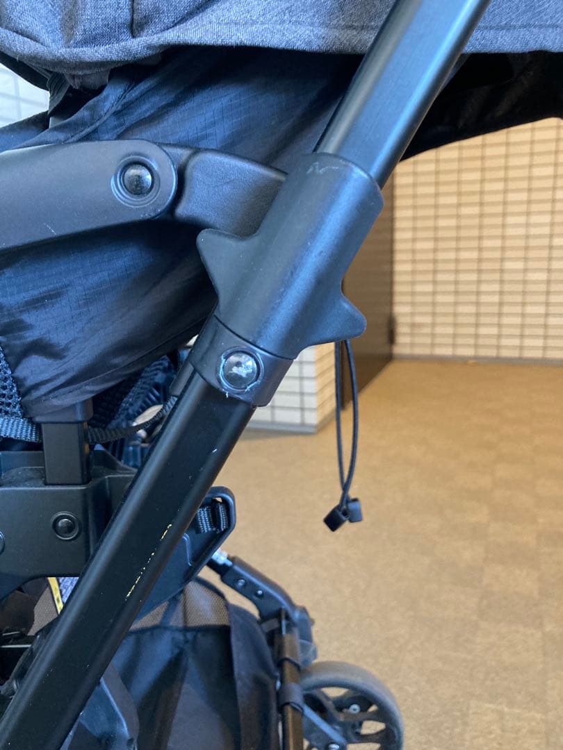 美品 【現行モデル】コンビ A型(両対面)ベビーカー　スゴカルS エッグショック