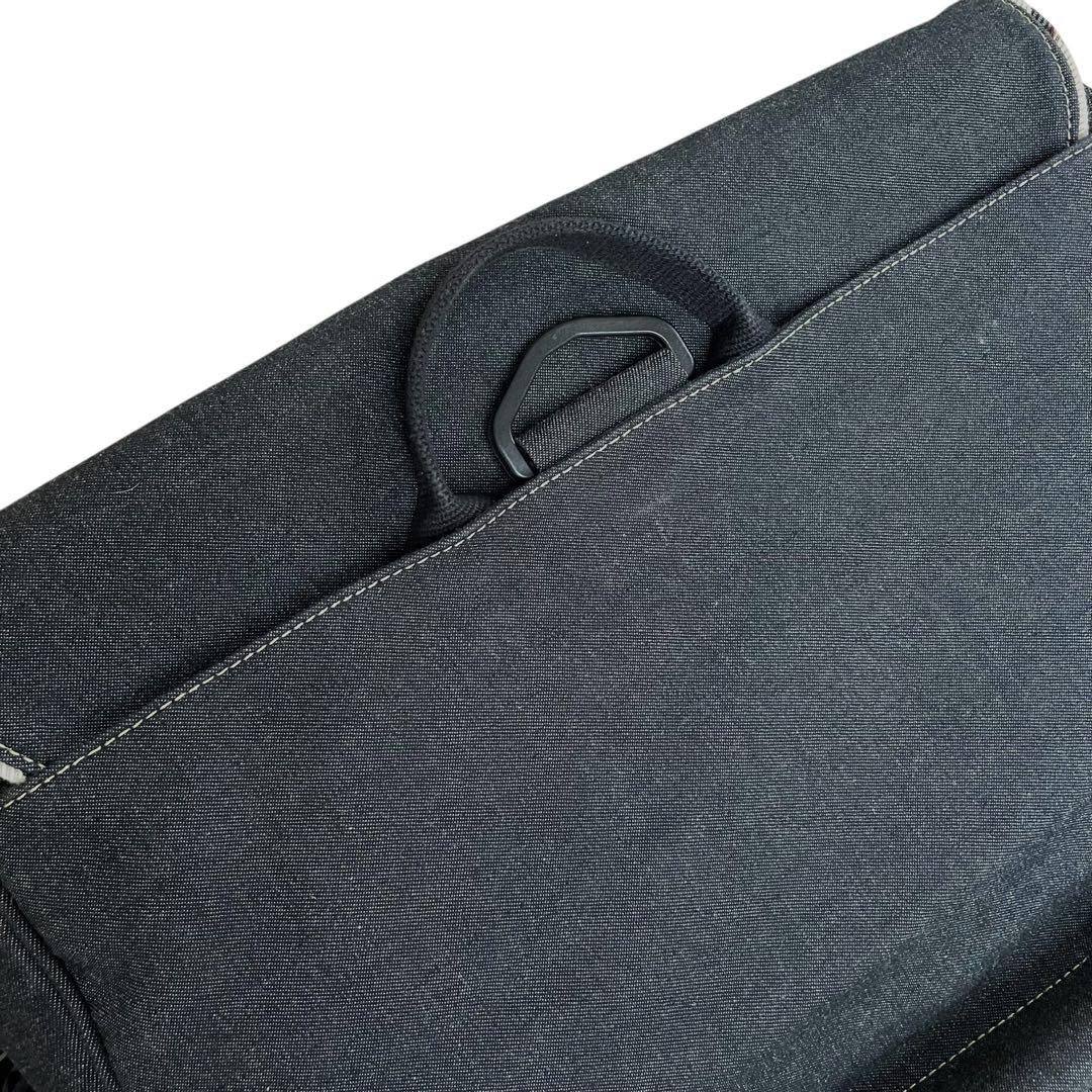 美品 BURBERRY メッセンジャーバッグ ショルダーバッグ ノバチェック