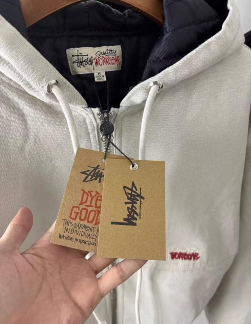 美品Stussy フード付きジャケット