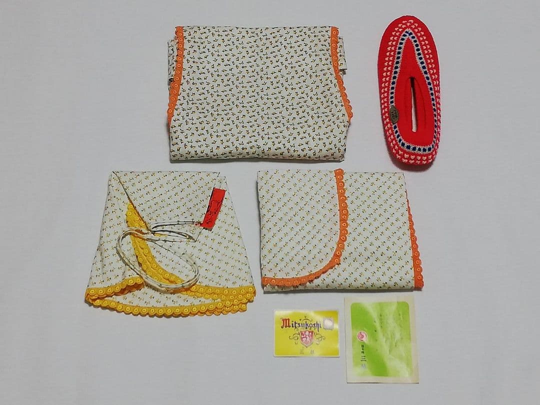 昭和レトロ 当時ものエプロン 小さめエプロン 三越百貨店 当時物 台所レトロ雑貨