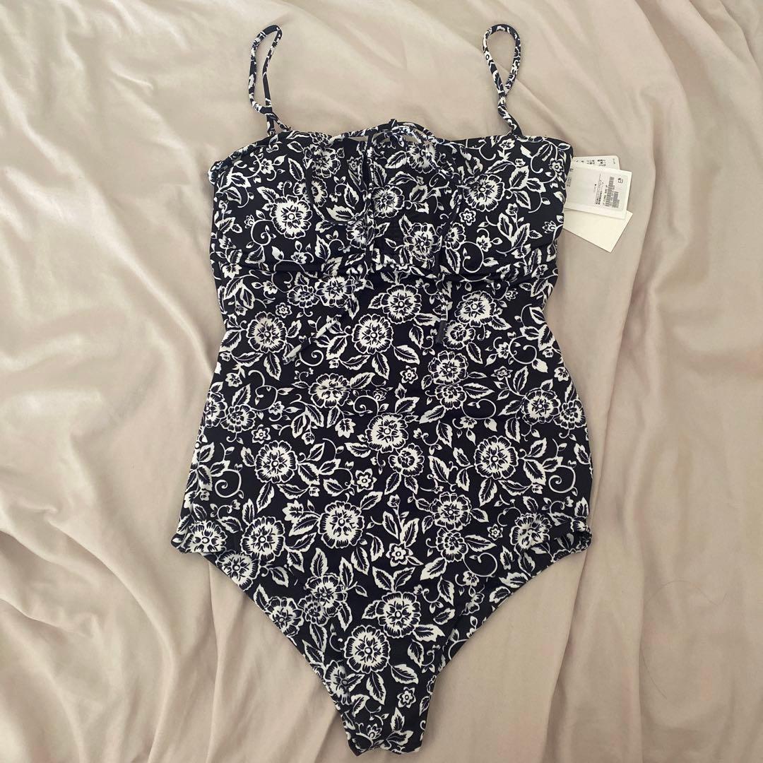 Lepidos レピドス　4wayフラワー柄ワンピース水着