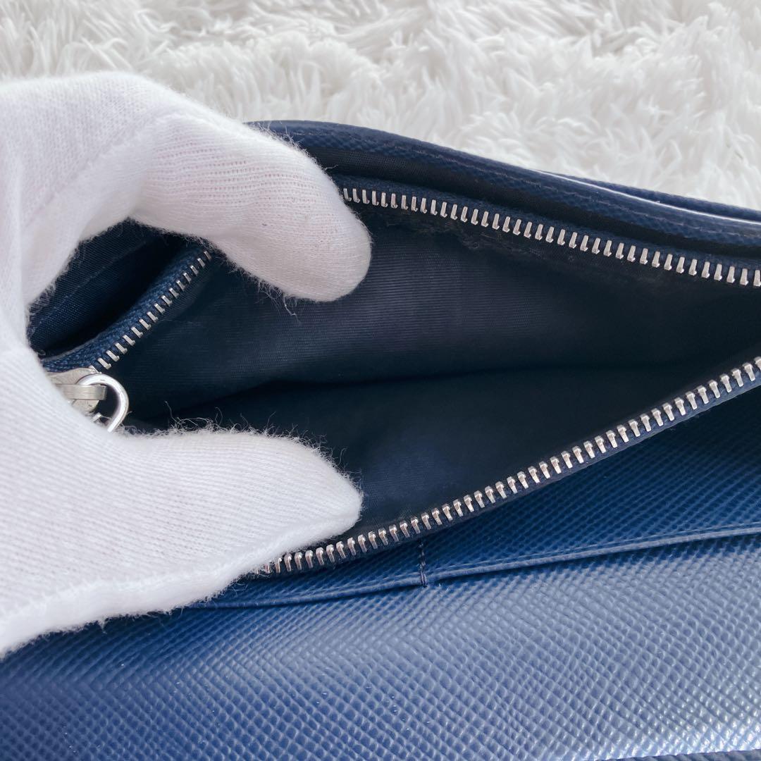 プラダ サフィアーノ 長財布 2MV836レザーバイカラー 黒　青　三角ロゴ