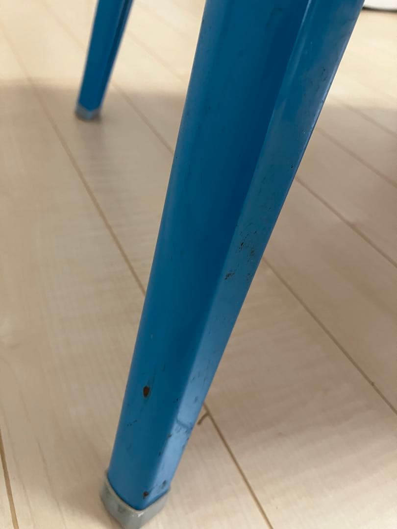 サンリオ　ゴロピカドン テーブル