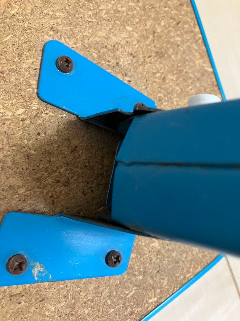 サンリオ　ゴロピカドン テーブル