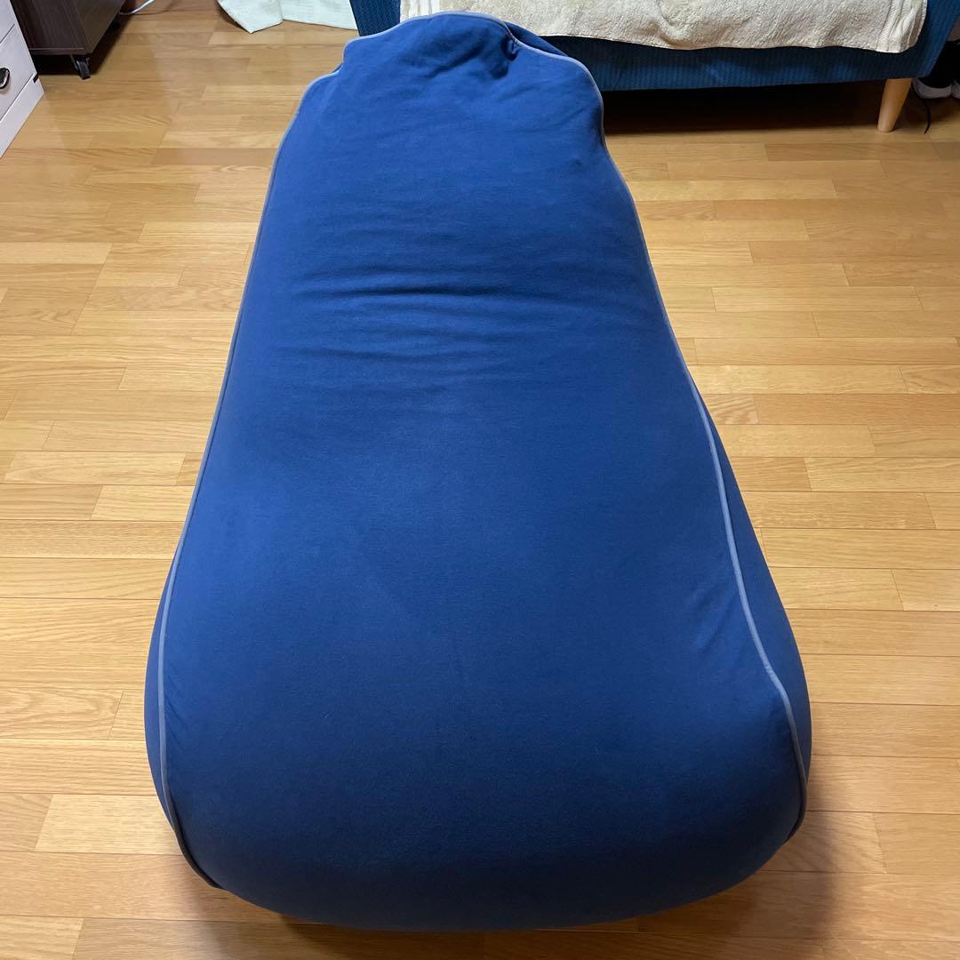 ビーズクッション・クッションソファ yogibo Lounger