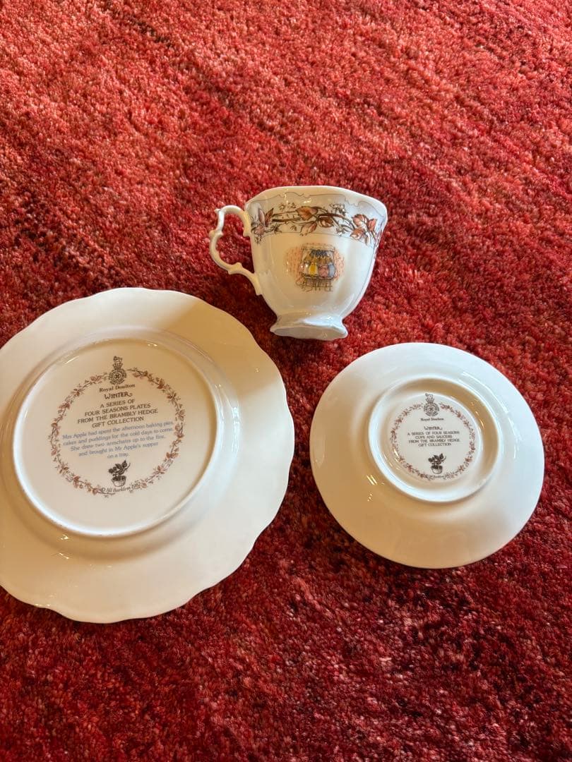 ロイヤルドルトン　四季