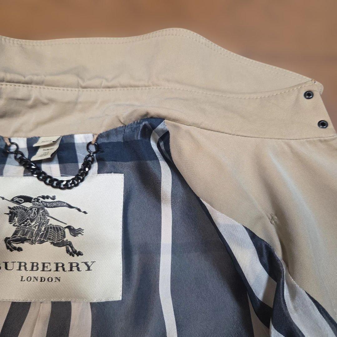 バーバリートレンチコート。